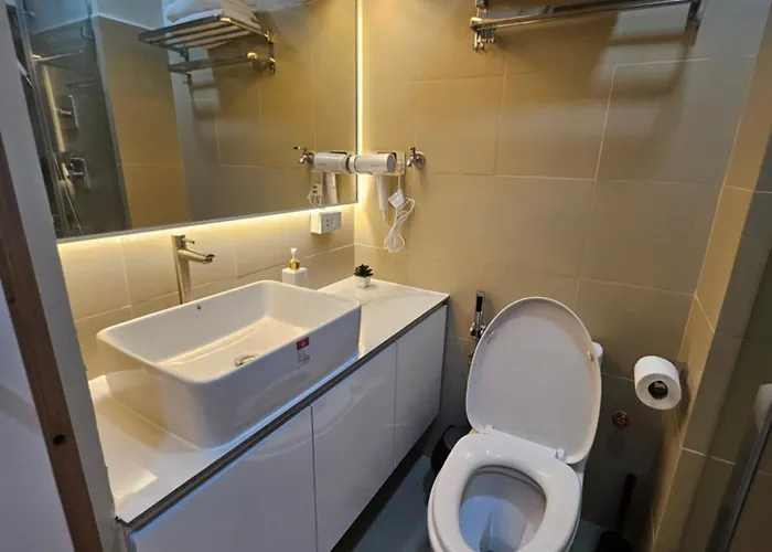 Aparthotel The Golden - Shore 3 Residences - 1br Near Sm Moa - Pool View Manila